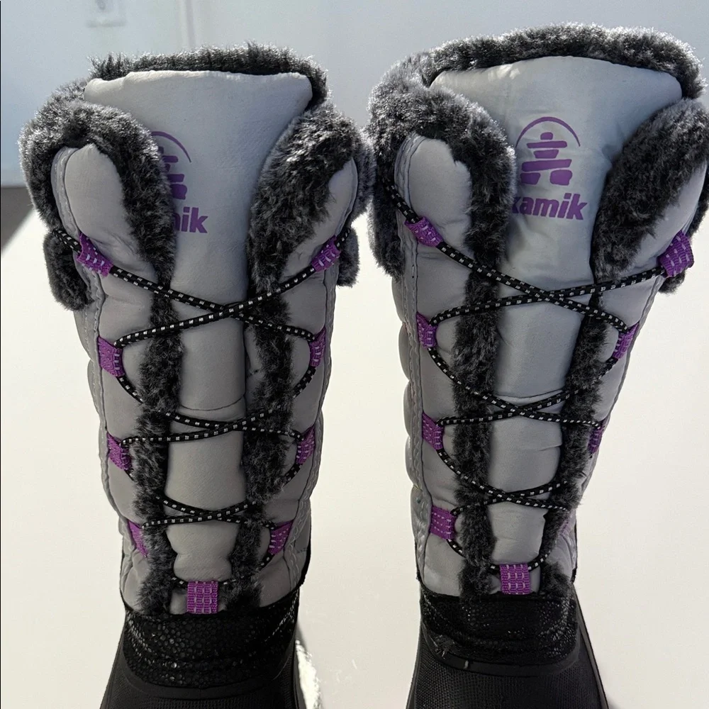 Kamik Gray and Black Girls Winter Boots with Purple Accents Size 2
